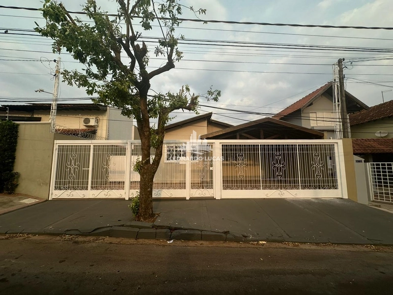 CASA COM 03 DORMS SENDO UMA SUÍTE À VENDA NO BAIRRO JARDIM PAULISTA: 1ª foto da galeria de imagens do imóvel