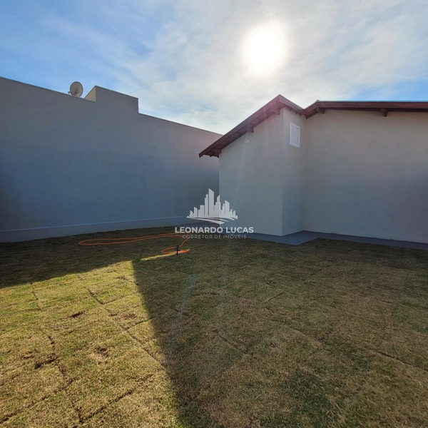 CASA À VENDA COM 02 DORMS. NO BAIRRO ECOVILLE.: 9ª foto da galeria de imagens do imóvel