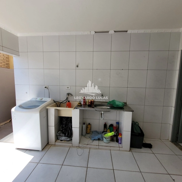 CASA COM 03 DORMS. À VENDA NO BAIRRO FREI AURÉLIO.: 11ª foto da galeria de imagens do imóvel