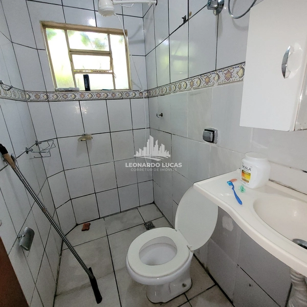 CASA COM 03 DORMS. À VENDA NO BAIRRO FREI AURÉLIO.: 6ª foto da galeria de imagens do imóvel