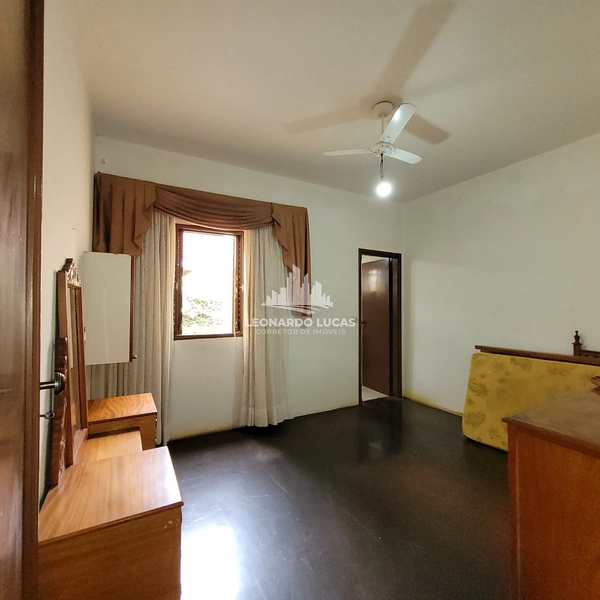 CASA COM TRÊS DORMS. SENDO UMA SUÍTE À VENDA NO BAIRRO GUANABARA.: 10ª foto da galeria de imagens do imóvel