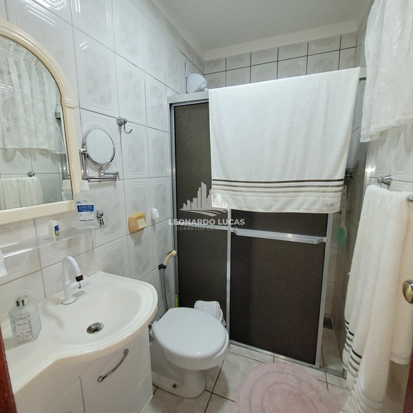 CASA COM 04 DORMS. SENDO UMA SUITE À VENDA NO CENTRO DE GARÇA/SP.: 12ª foto da galeria de imagens do imóvel