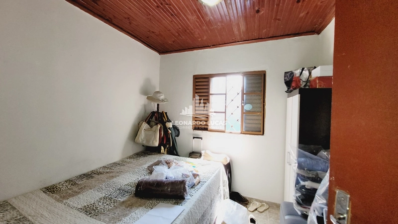 CASA À VENDA COM 03 DORMS. E EDICULA NOS FUNDOS NO BAIRRO REBELO.: 9ª foto da galeria de imagens do imóvel