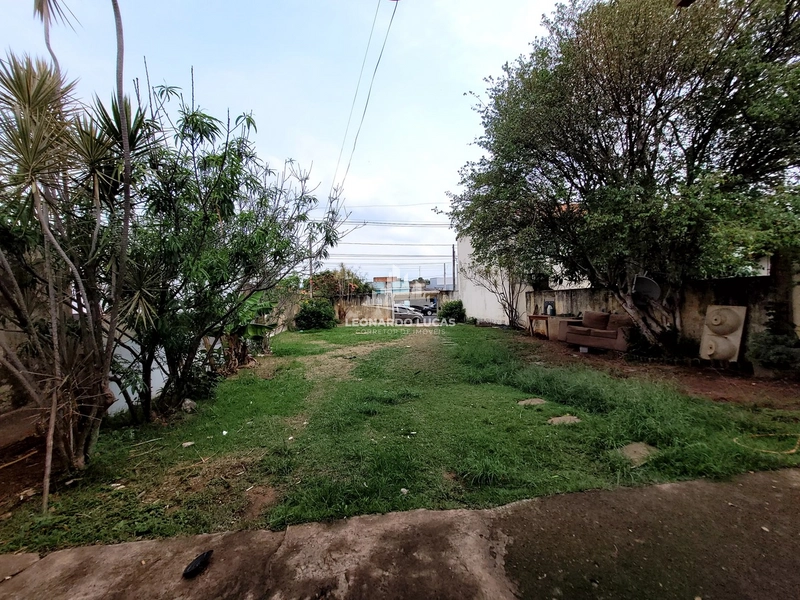 CASA MISTA À VENDA NO BAIRRO LABIENOPOLIS.: 2ª foto da galeria de imagens do imóvel