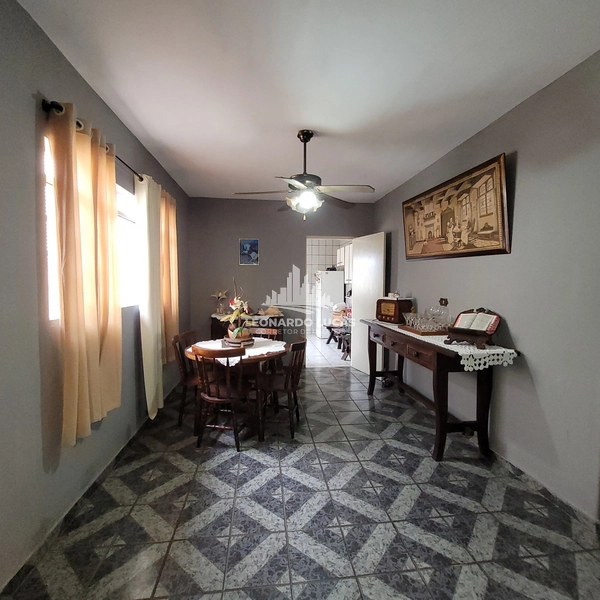 CASA COM 03 DORMS. E EDICULA NOS FUNDOS NO BAIRRO WILLIAMS: 4ª foto da galeria de imagens do imóvel