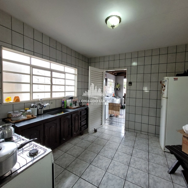CASA COM 03 DORMS. E EDICULA NOS FUNDOS NO BAIRRO WILLIAMS: 5ª foto da galeria de imagens do imóvel