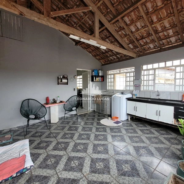 CASA COM 03 DORMS. E EDICULA NOS FUNDOS NO BAIRRO WILLIAMS: 11ª foto da galeria de imagens do imóvel
