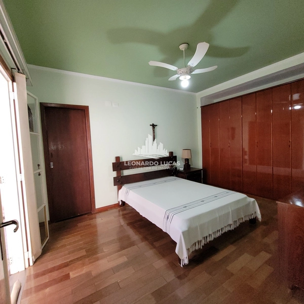 CASA COM 02 DORMS. SENDO 02 SUITES À VENDA NO BAIRRO WILLIAMS.: 10ª foto da galeria de imagens do imóvel