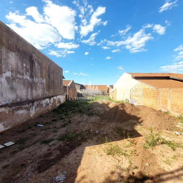 TERRENOS DE 150 MTS À VENDA NO BAIRRO REBELO POR R$ 80 MIL.: 1ª foto da galeria de imagens do imóvel