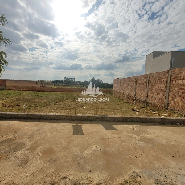 TERRENO DE 180 M² À VENDA NO BAIRRO JARDIM EUROPA POR R$ 80 MIL.: 1ª foto da galeria de imagens do imóvel