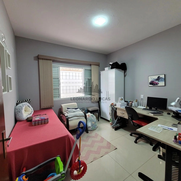 CASA À VENDA NO PORTAL DO LAGO COM 3 DORMITÓRIOS: 9ª foto da galeria de imagens do imóvel