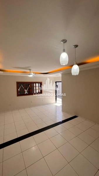 CASA LINDA À VENDA DE DOIS DORMS SENDO UMA SUÍTE NO BAIRRO PARQUE REAL: 1ª foto da galeria de imagens do imóvel