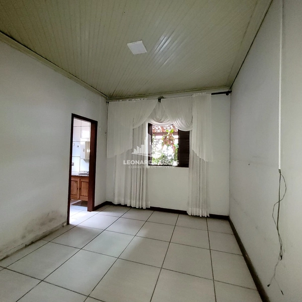 CASA DISPONÍVEL À VENDA COM 03 DORMS. SENDO UMA SUÍTE NO MARIANA.: 8ª foto da galeria de imagens do imóvel