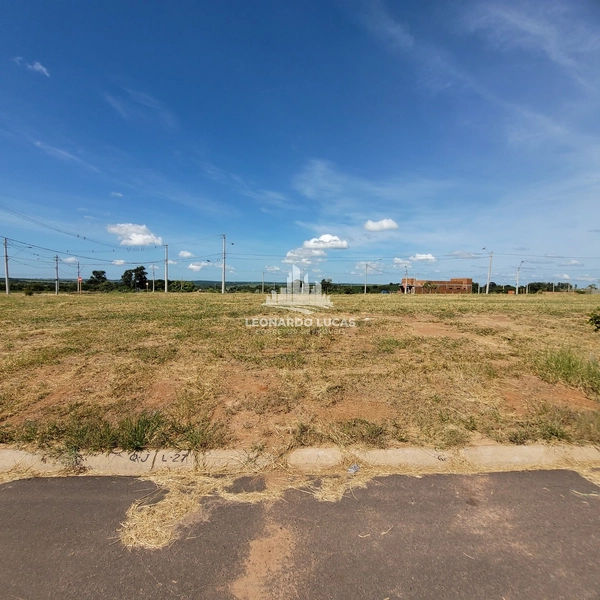 TERRENO DE 212,32 M² À PARA VENDA NO BAIRRO QUINTA DA BARONESA.: 1ª foto da galeria de imagens do imóvel