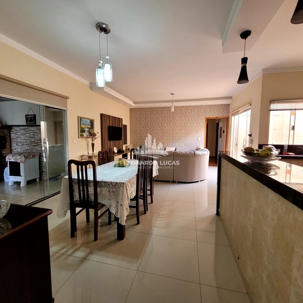 CASA À VENDA COM 03 DORMITÓRIOS SENDO UMA SUÍTE NO SÃO RAFAEL.: 1ª foto da galeria de imagens do imóvel