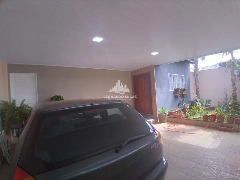 CASA À VENDA COM 03 DORMITÓRIOS SENDO UMA SUÍTE NO IMPERADOR.: 2ª foto da galeria de imagens do imóvel