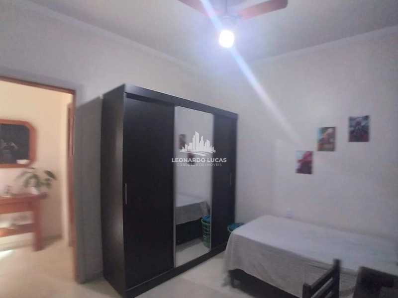 CASA À VENDA COM 03 DORMITÓRIOS SENDO UMA SUÍTE NO IMPERADOR.: 15ª foto da galeria de imagens do imóvel