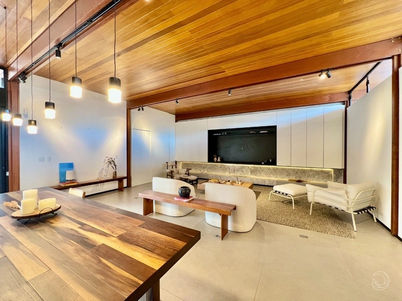 Casa à venda no Córrego Grande: 2ª foto da galeria de imagens do imóvel