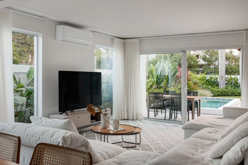 Casa com 5 suítes à venda em Jurerê: 8ª foto da galeria de imagens do imóvel