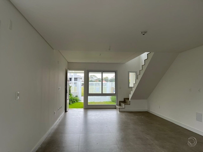 Casa com 3 suítes á venda na Lagoa da Conceição: 4ª foto da galeria de imagens do imóvel