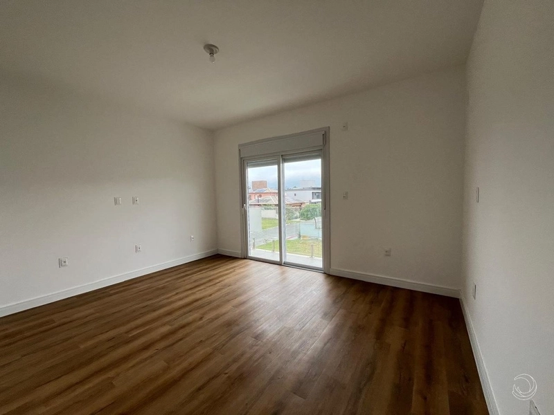 Casa com 3 suítes á venda na Lagoa da Conceição: 6ª foto da galeria de imagens do imóvel
