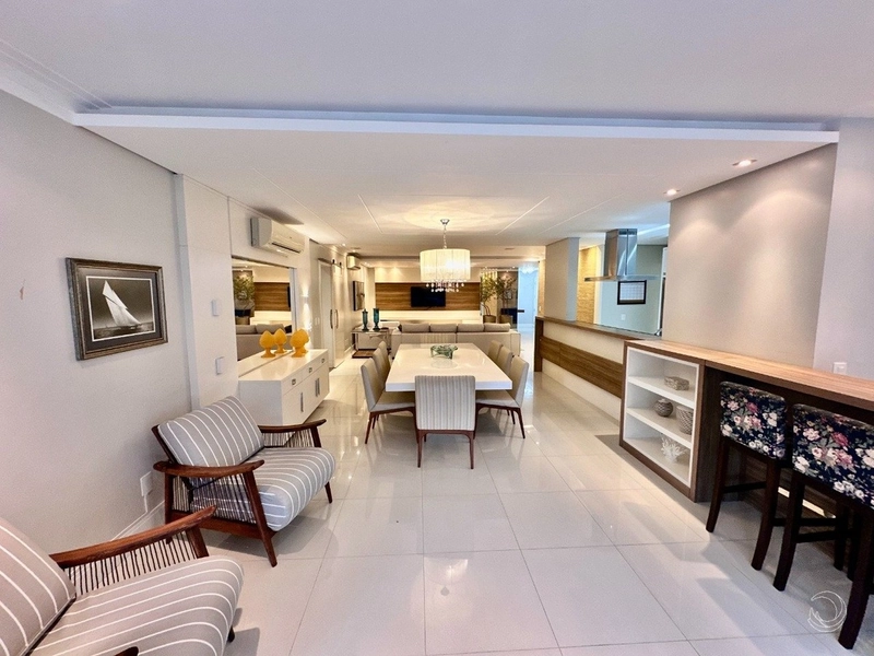 Apartamento com 4 suítes na Cachoeira do bom Jesus: 7ª foto da galeria de imagens do imóvel