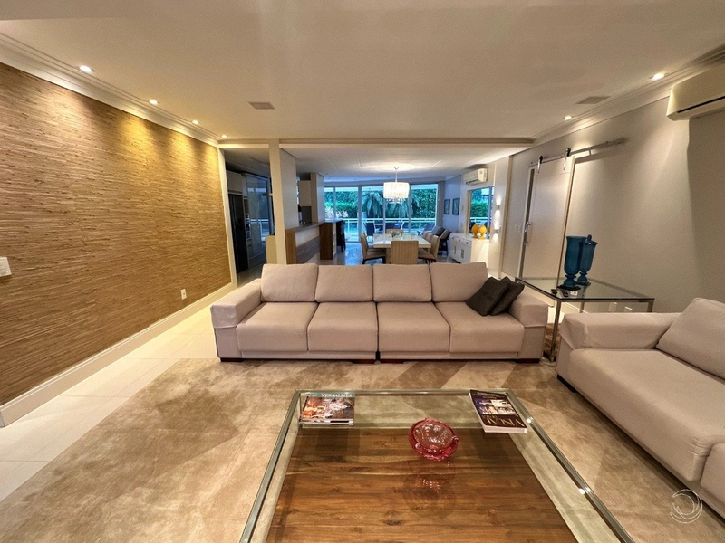 Apartamento com 4 suítes na Cachoeira do bom Jesus: 2ª foto da galeria de imagens do imóvel