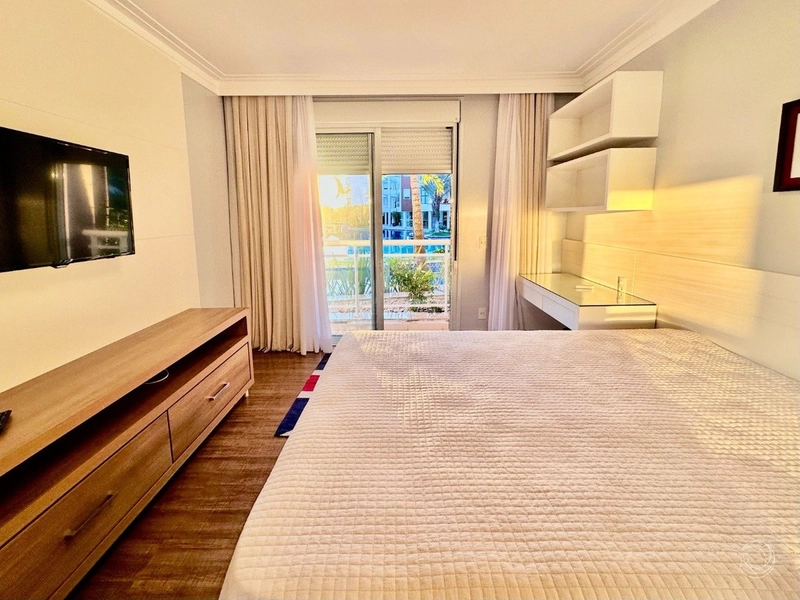 Apartamento com 4 suítes na Cachoeira do bom Jesus: 27ª foto da galeria de imagens do imóvel