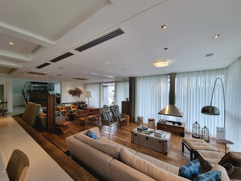 Casa de alto padrão com 4 suítes à venda no Cacupé: 4ª foto da galeria de imagens do imóvel