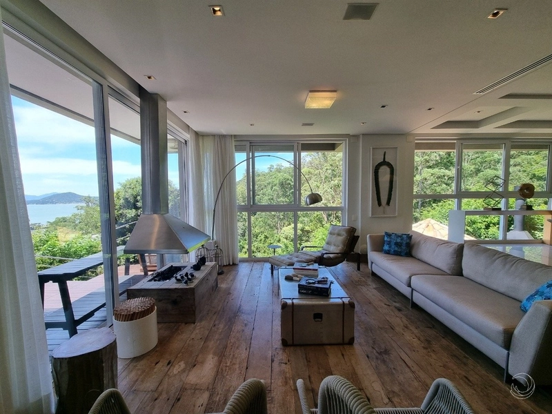 Casa de alto padrão com 4 suítes à venda no Cacupé: 10ª foto da galeria de imagens do imóvel