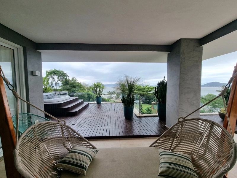 Casa de alto padrão com 4 suítes à venda no Cacupé: 23ª foto da galeria de imagens do imóvel