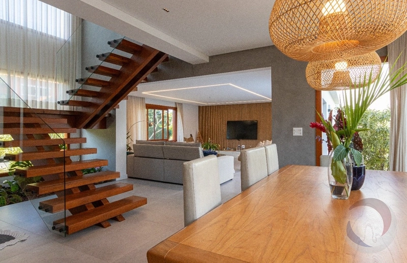 Casa de alto padrão com 4 suítes à venda no Rio Tavares: 7ª foto da galeria de imagens do imóvel