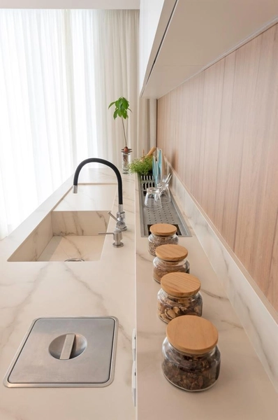 Casa de alto padrão com 3 dormitórios á venda no Rio Tavares: 9ª foto da galeria de imagens do imóvel