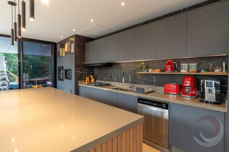 Casa com 4 suítes à venda no Cacupé: 13ª foto da galeria de imagens do imóvel