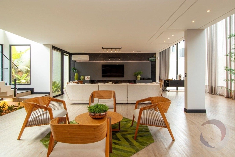 Casa com 4 suítes à venda no Cacupé: 9ª foto da galeria de imagens do imóvel