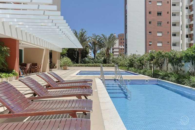 Apartamento na Agronômica com 2 suítes e 2 vagas de garagem: 18ª foto da galeria de imagens do imóvel