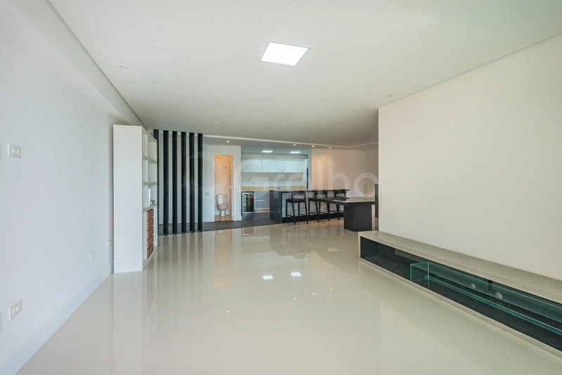 Apartamento com 2 suítes na Agronômica: 5ª foto da galeria de imagens do imóvel