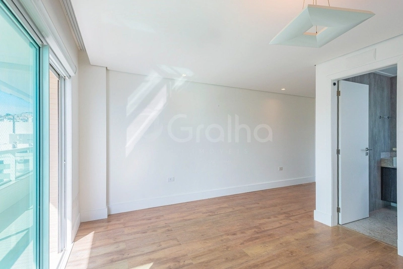 Apartamento com 2 suítes na Agronômica: 22ª foto da galeria de imagens do imóvel