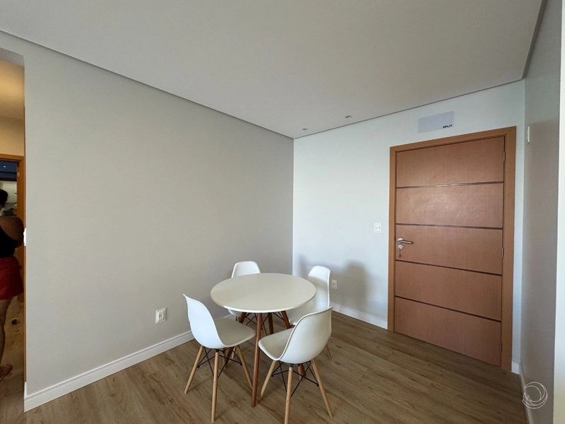 Apartamento 2 dormitórios, sendo 1 suite, 2 vga e hobby box em Coqueir: 6ª foto da galeria de imagens do imóvel