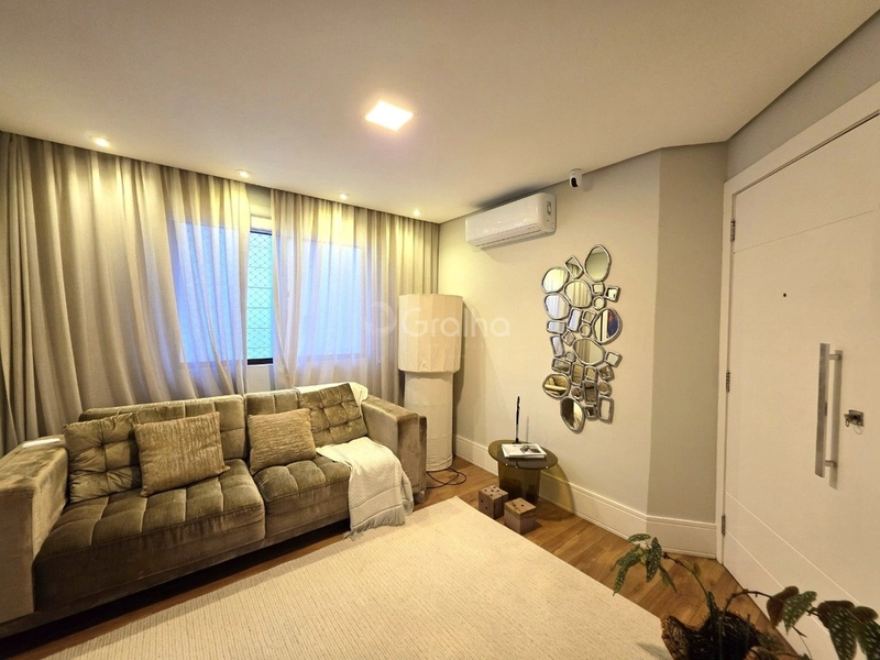 Apartamento á venda com 3 suítes no Centro de Florianópolis: 4ª foto da galeria de imagens do imóvel