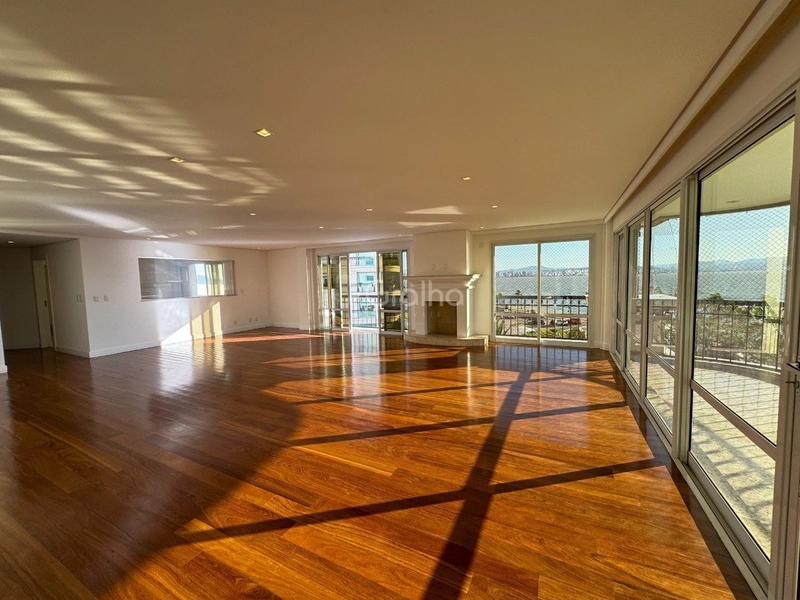Apartamento alto padrão com 4 suítes na Beira Mar Norte, Florianópolis: 15ª foto da galeria de imagens do imóvel