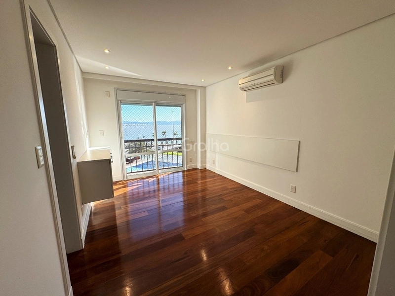 Apartamento alto padrão com 4 suítes na Beira Mar Norte, Florianópolis: 27ª foto da galeria de imagens do imóvel