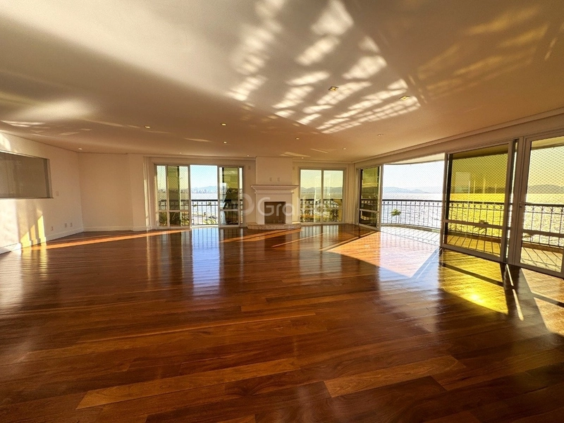 Apartamento alto padrão com 4 suítes na Beira Mar Norte, Florianópolis: 12ª foto da galeria de imagens do imóvel