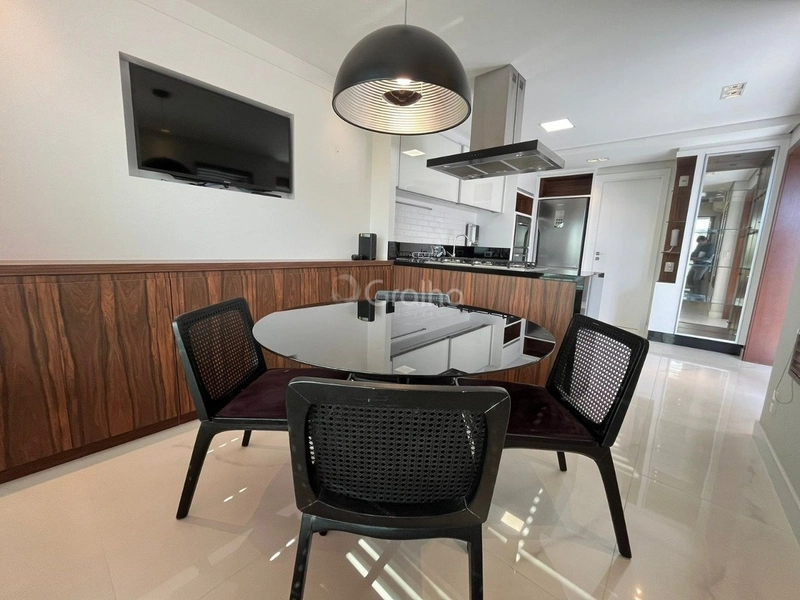 Duplex com 2 suítes no Centro de Florianópolis: 14ª foto da galeria de imagens do imóvel