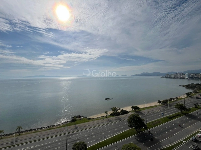 Duplex com 2 suítes no Centro de Florianópolis: 11ª foto da galeria de imagens do imóvel