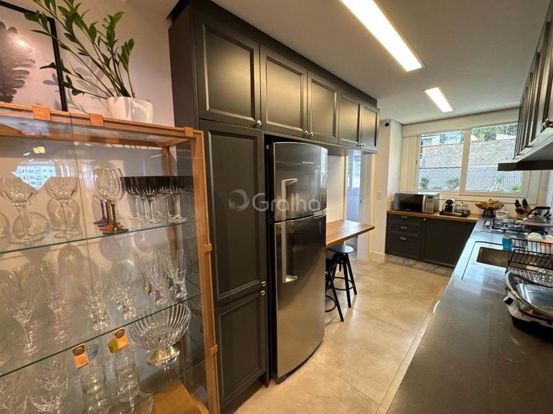 Apartamento com 2 suítes na Agronômica em Florianópolis: 13ª foto da galeria de imagens do imóvel