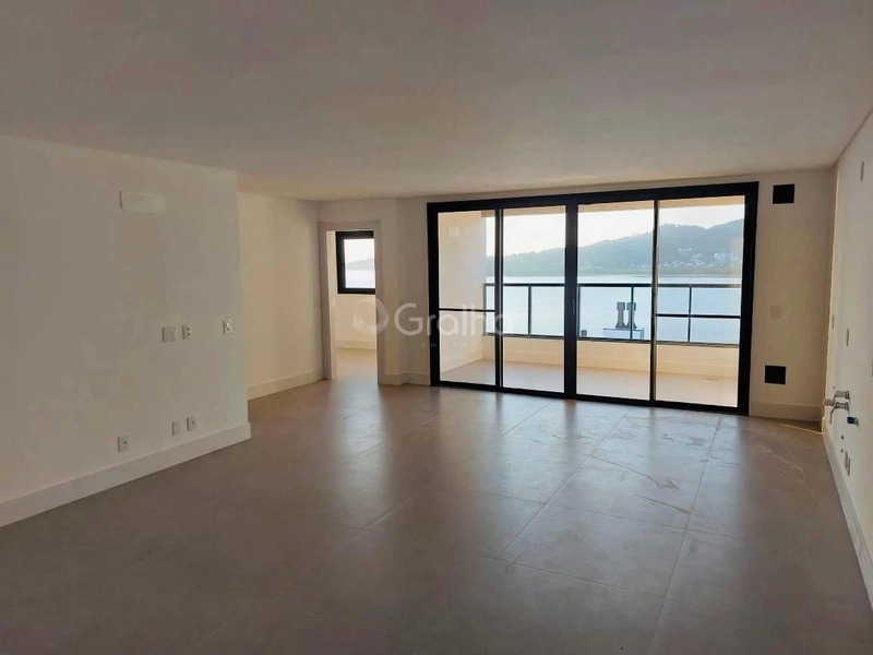 Apartamento com 3 suítes no João Paulo em Florianópolis: 2ª foto da galeria de imagens do imóvel