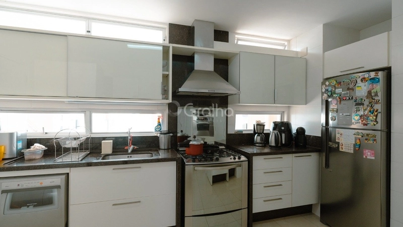 Apartamento com 4 dormitórios no Centro de Florianópolis: 11ª foto da galeria de imagens do imóvel