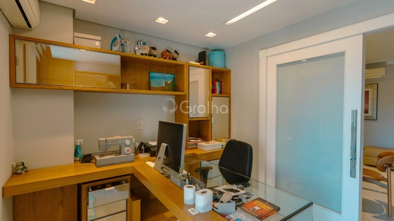 Apartamento com 3 dormitórios no Centro de Florianópolis: 12ª foto da galeria de imagens do imóvel
