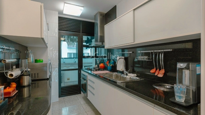 Apartamento com 3 dormitórios no Centro de Florianópolis: 9ª foto da galeria de imagens do imóvel